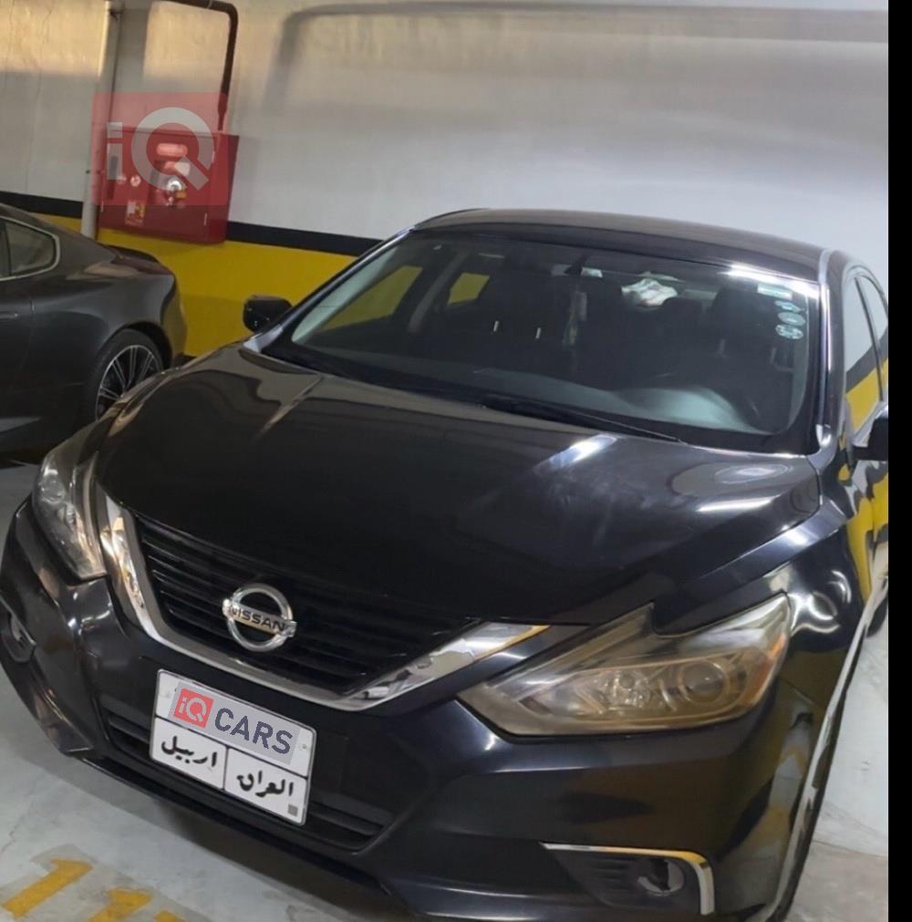 نيسان ألتيما